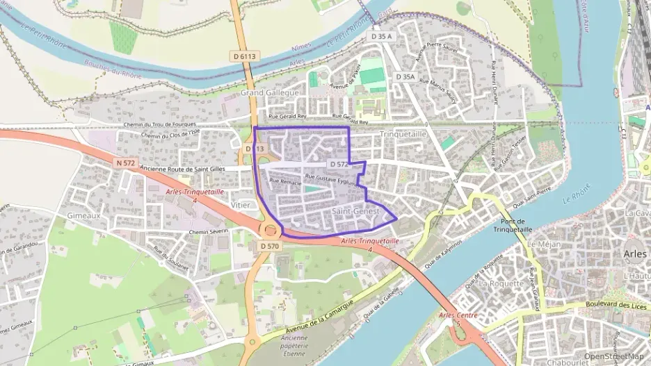 Maison 99 m² cinq pièces à vendre à Arles