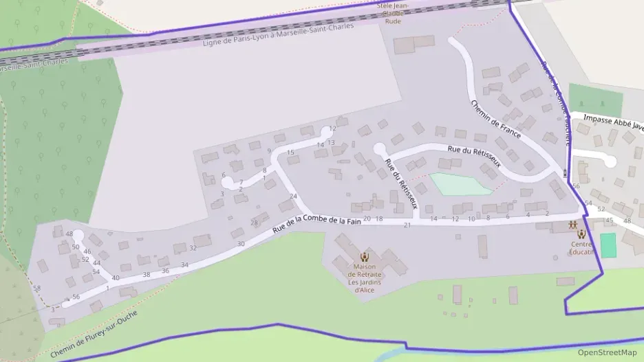 Maison 93 m² cinq pièces à vendre à Velars-sur-Ouche Maison 93 m² cinq pièces à vendre à Velars-sur-Ouche