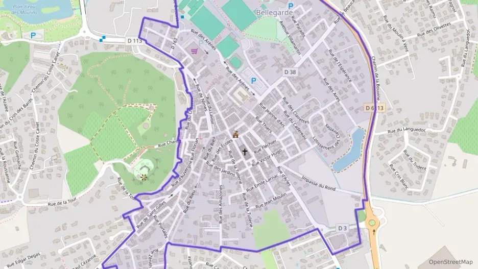 Maison 111 m² quatre pièces à vendre à Bellegarde Maison 111 m² quatre pièces à vendre à Bellegarde