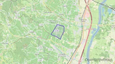 Maison 120 m² trois pièces à vendre à Saint-Amour-Bellevue