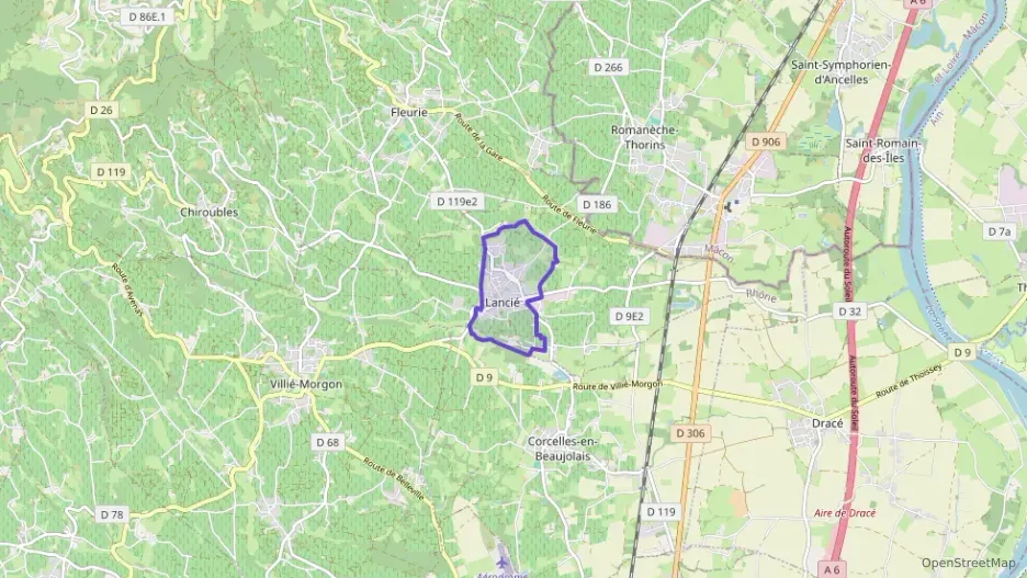 Maison 76 m² quatre pièces à vendre à Lancié Maison 76 m² quatre pièces à vendre à Lancié