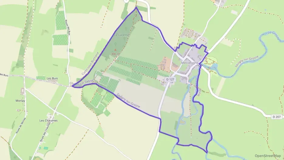 Maison 165 m² trois pièces à vendre à Savigny-sur-Grosne