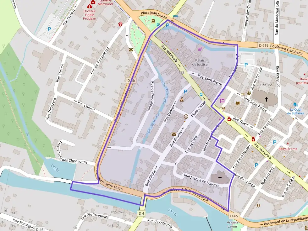 Maison 115 m² quatre pièces à vendre à Bar-sur-Aube