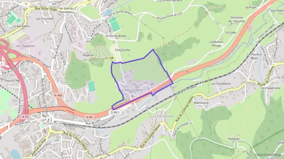 Maison 121 m² quatre pièces à vendre à Saint-Étienne Maison 121 m² quatre pièces à vendre à Saint-Étienne