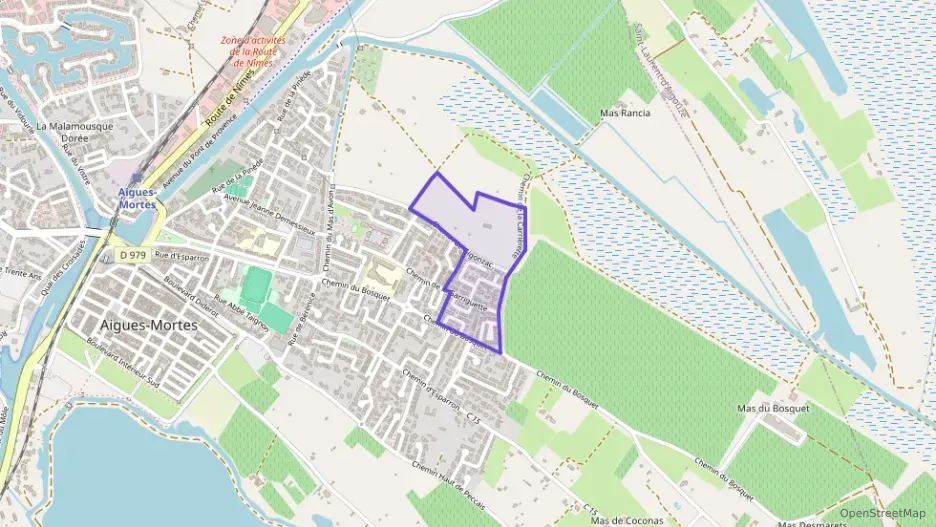 Maison 160 m² cinq pièces à vendre à Aigues-Mortes Maison 160 m² cinq pièces à vendre à Aigues-Mortes