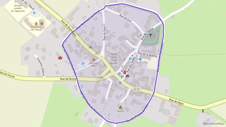 Maison 152 m² quatre pièces à vendre à Baigneux-les-Juifs Maison 152 m² quatre pièces à vendre à Baigneux-les-Juifs