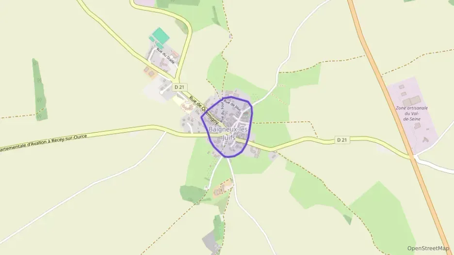 Maison 152 m² quatre pièces à vendre à Baigneux-les-Juifs Maison 152 m² quatre pièces à vendre à Baigneux-les-Juifs