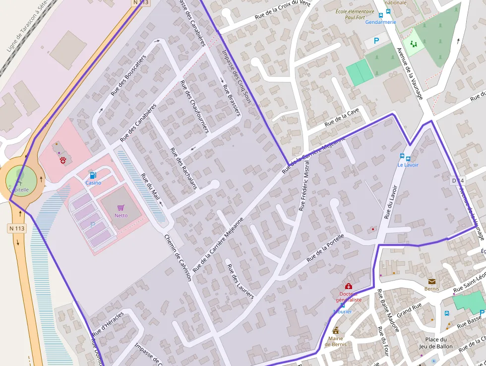 Maison 158 m² quatre pièces à vendre à Bernis