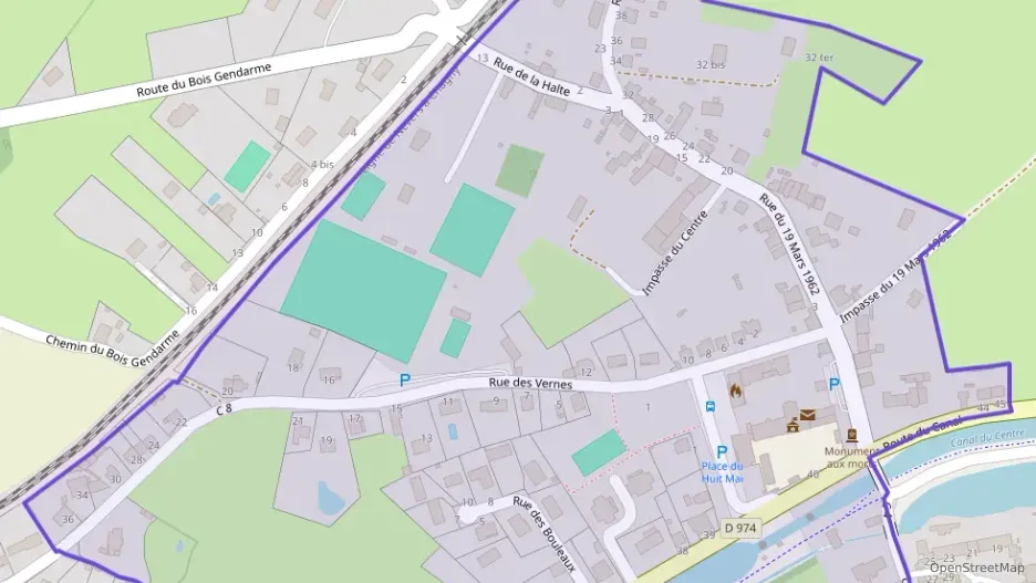 Maison 72 m² cinq pièces à vendre à Écuisses Maison 72 m² cinq pièces à vendre à Écuisses