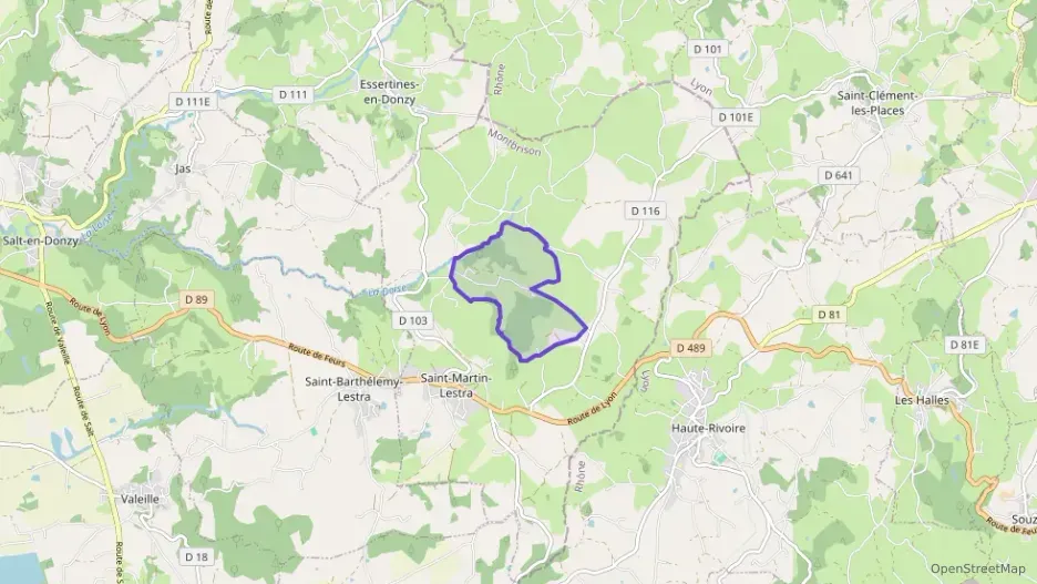 Maison 90 m² cinq pièces à vendre à Saint-Martin-Lestra Maison 90 m² cinq pièces à vendre à Saint-Martin-Lestra