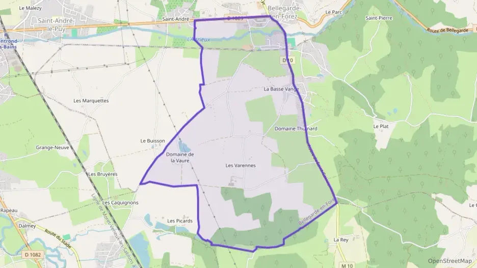 Maison 76 m² cinq pièces à vendre à Bellegarde-en-Forez Maison 76 m² cinq pièces à vendre à Bellegarde-en-Forez