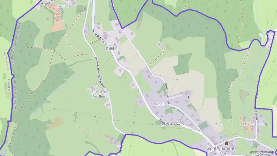 Maison 112 m² cinq pièces à vendre à Saint-Clément-de-Vers Maison 112 m² cinq pièces à vendre à Saint-Clément-de-Vers