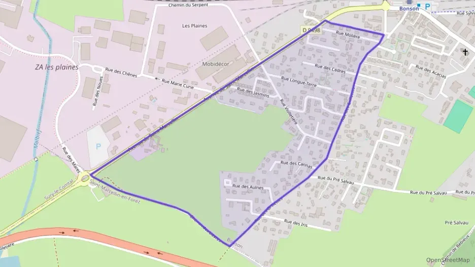 Maison 140 m² cinq pièces à vendre à Bonson Maison 140 m² cinq pièces à vendre à Bonson