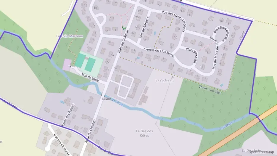 Maison 140 m² six pièces à vendre à L`Épine