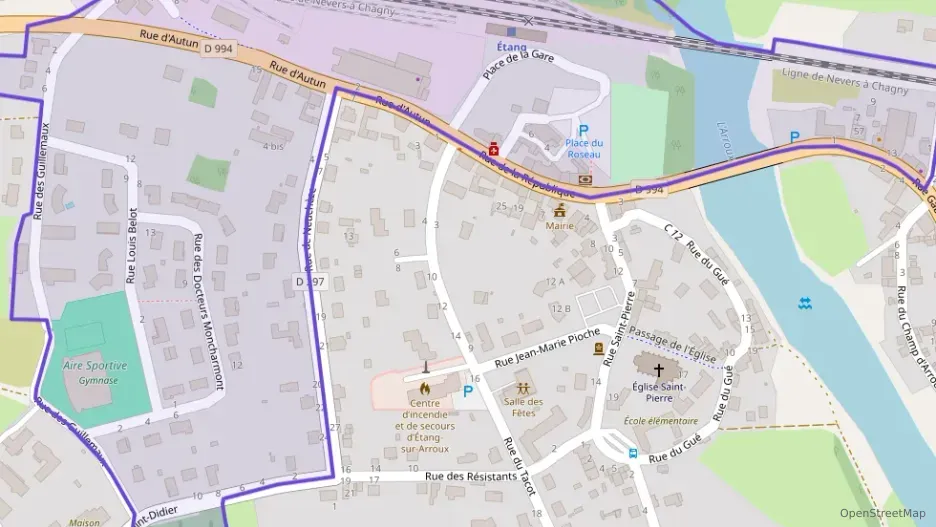 Maison 125 m² quatre pièces à vendre à Étang-sur-Arroux Maison 125 m² quatre pièces à vendre à Étang-sur-Arroux