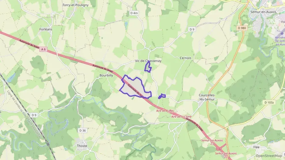 Maison 135 m² sept pièces à vendre à Vic-de-Chassenay Maison 135 m² sept pièces à vendre à Vic-de-Chassenay