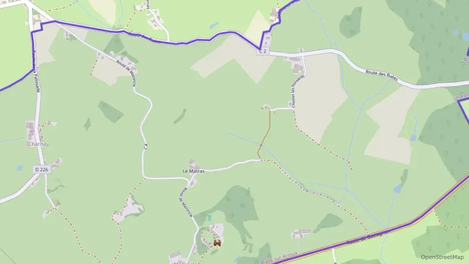 Maison 201 m² six pièces à vendre à Marly-sur-Arroux Maison 201 m² six pièces à vendre à Marly-sur-Arroux