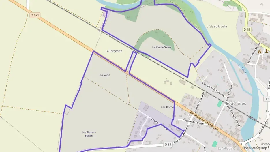 Maison 127 m² cinq pièces à vendre à Fouchères