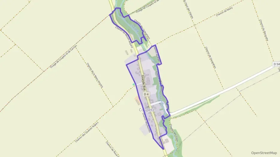 Maison 105 m² quatre pièces à vendre à Coupetz Maison 105 m² quatre pièces à vendre à Coupetz