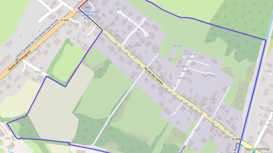 Maison 90 m² cinq pièces à vendre à Digoin Maison 90 m² cinq pièces à vendre à Digoin