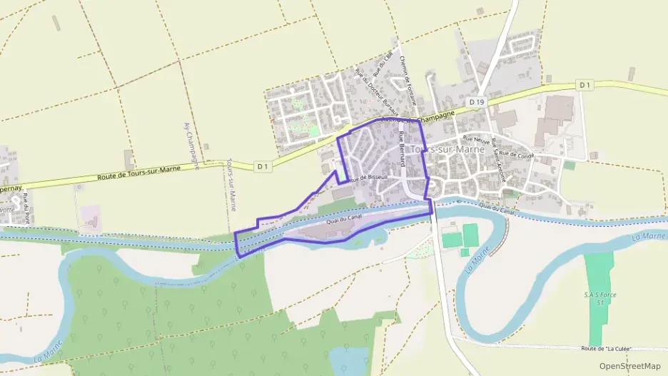 Maison 120 m² cinq pièces à vendre à Tours-sur-Marne Maison 120 m² cinq pièces à vendre à Tours-sur-Marne