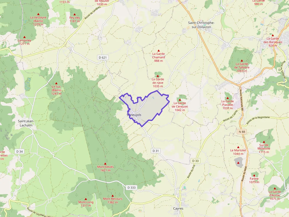 Maison 101 m² quatre pièces à vendre à Séneujols