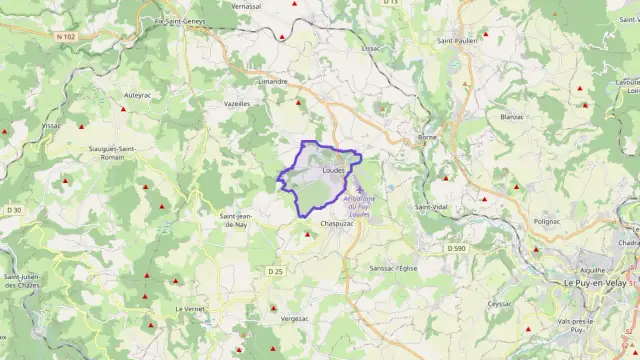 Maison 104 m² quatre pièces à vendre à Loudes