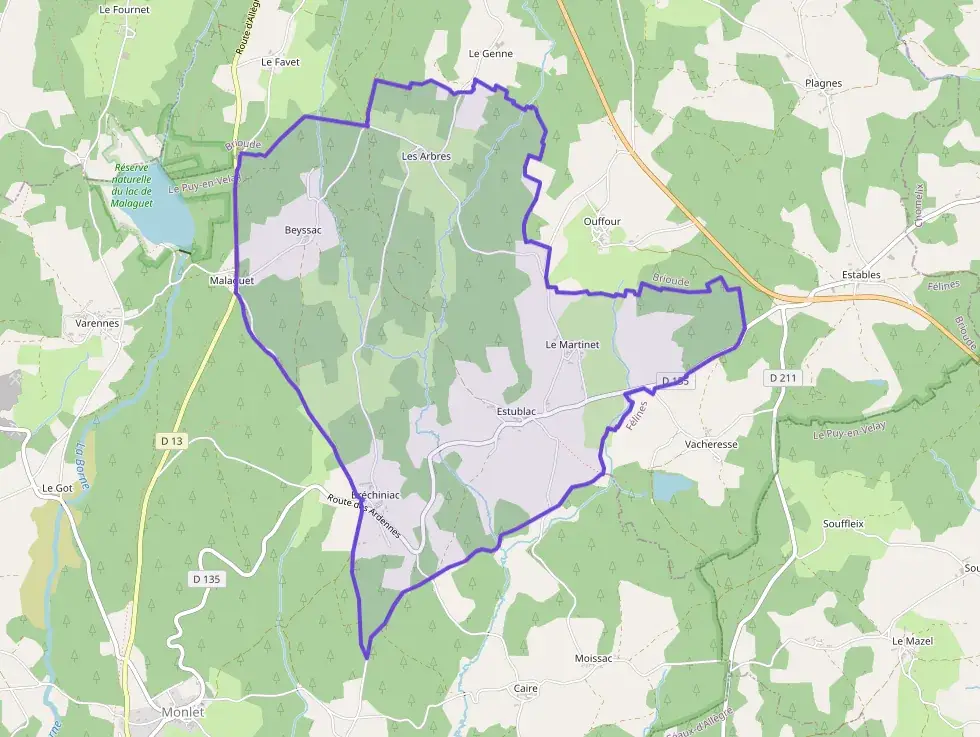 Maison 144 m² quatre pièces à vendre à Monlet