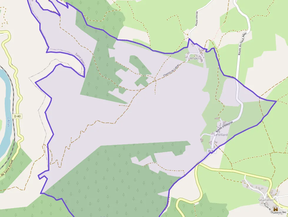 Maison 108 m² quatre pièces à vendre à Saint-Jean-Lachalm