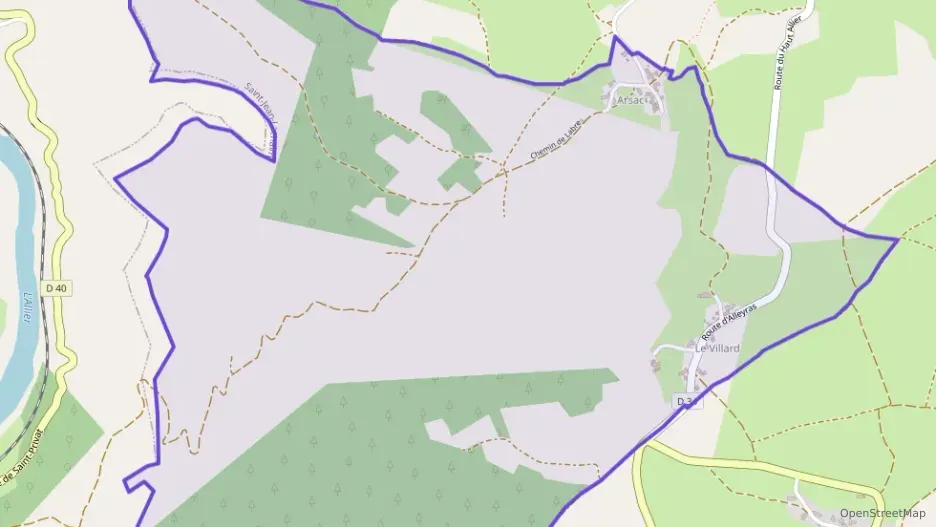 Maison 108 m² quatre pièces à vendre à Saint-Jean-Lachalm Maison 108 m² quatre pièces à vendre à Saint-Jean-Lachalm