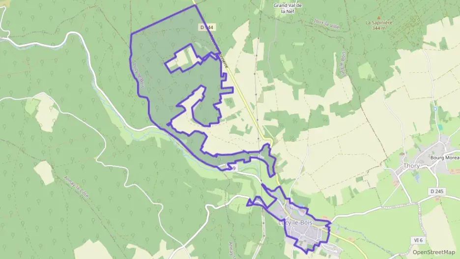 Maison 149 m² quatre pièces à vendre à Lucy-le-Bois