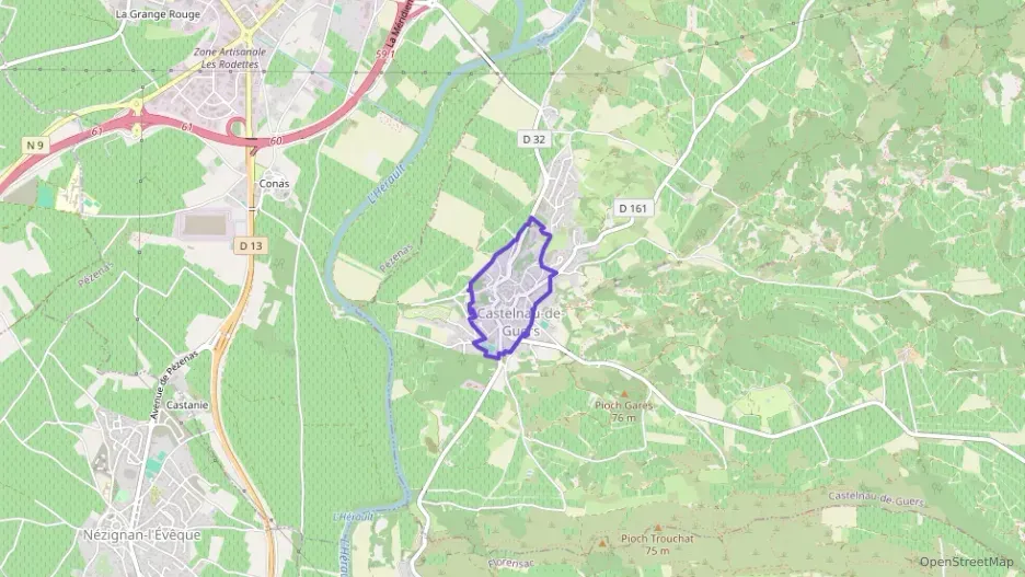 Maison 116 m² cinq pièces à vendre à Castelnau-de-Guers Maison 116 m² cinq pièces à vendre à Castelnau-de-Guers