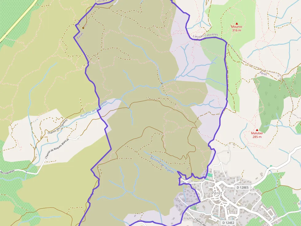 Maison 100 m² trois pièces à vendre à Péret