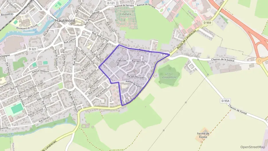 Maison 92 m² cinq pièces à vendre à Hautmont Maison 92 m² cinq pièces à vendre à Hautmont