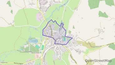 Maison 140 m² six pièces à vendre à Saugues