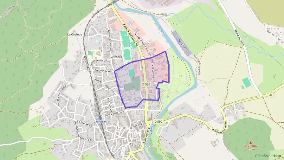 Maison 105 m² quatre pièces à vendre à Langeac Maison 105 m² quatre pièces à vendre à Langeac