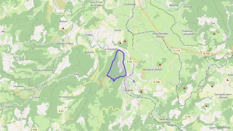 Maison 111 m² trois pièces à vendre à Mazeyrat-d`Allier