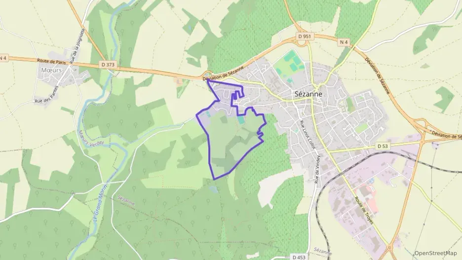 Maison 87 m² quatre pièces à vendre à Sézanne