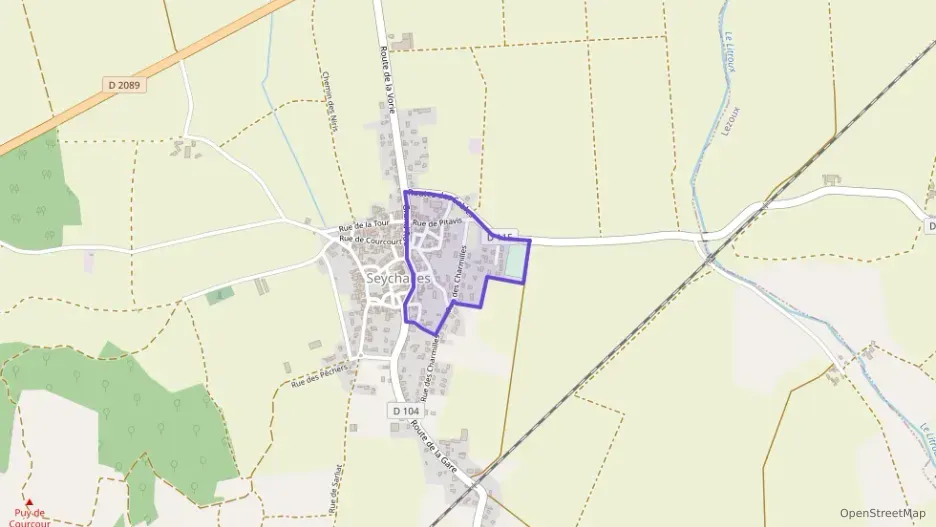 Maison 98 m² quatre pièces à vendre à Seychalles