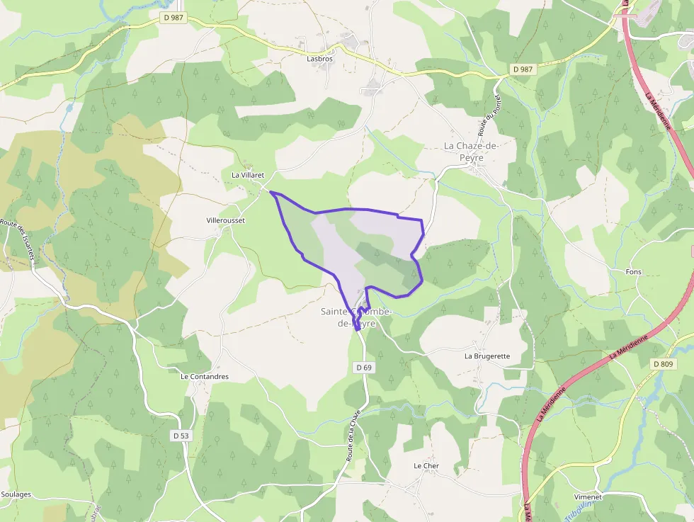 Maison 102 m² trois pièces à vendre à Peyre en Aubrac