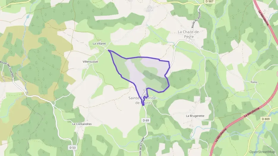 Maison 102 m² trois pièces à vendre à Peyre en Aubrac Maison 102 m² trois pièces à vendre à Peyre en Aubrac