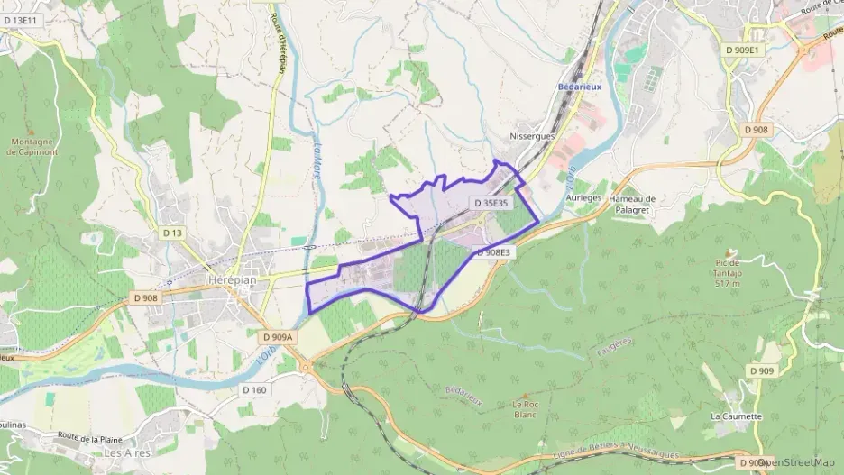 Maison 80 m² quatre pièces à vendre à Bédarieux Maison 80 m² quatre pièces à vendre à Bédarieux