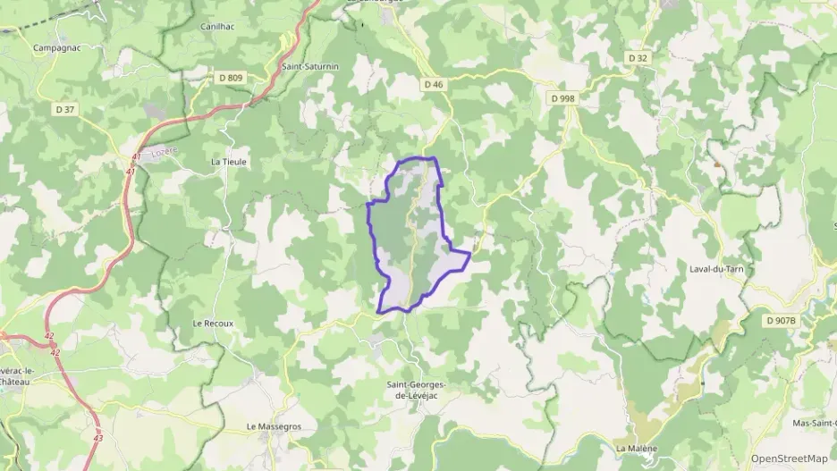 Maison 165 m² quatre pièces à vendre à Massegros Causses Gorges