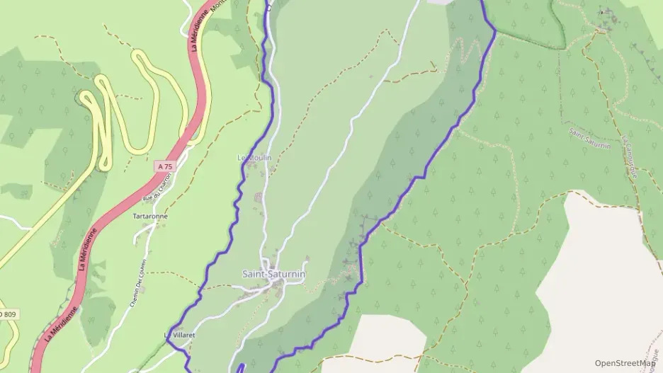 Maison 64 m² trois pièces à vendre à Saint-Saturnin Maison 64 m² trois pièces à vendre à Saint-Saturnin