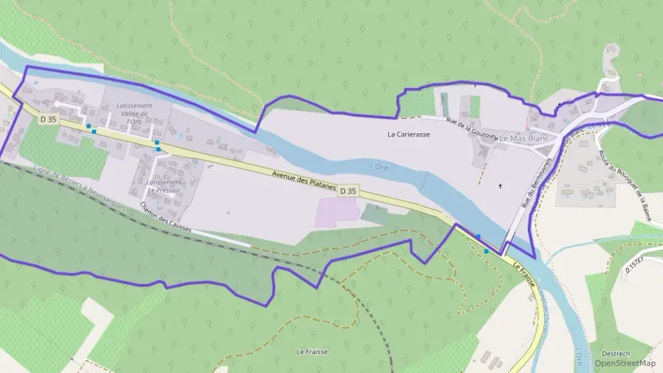 Maison 108 m² quatre pièces à vendre à La Tour-sur-Orb Maison 108 m² quatre pièces à vendre à La Tour-sur-Orb