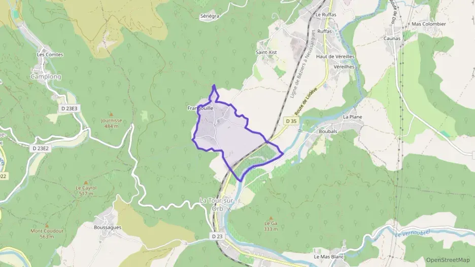 Maison 151 m² cinq pièces à vendre à La Tour-sur-Orb Maison 151 m² cinq pièces à vendre à La Tour-sur-Orb