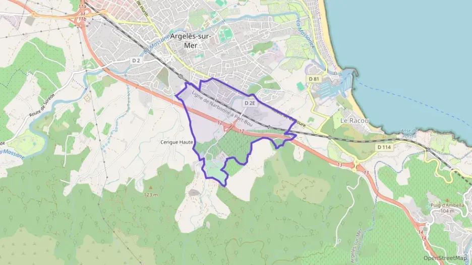 Maison 89 m² trois pièces à vendre à Argelès-sur-Mer Maison 89 m² trois pièces à vendre à Argelès-sur-Mer