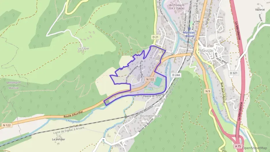 Maison 58 m² trois pièces à vendre à Massiac Maison 58 m² trois pièces à vendre à Massiac