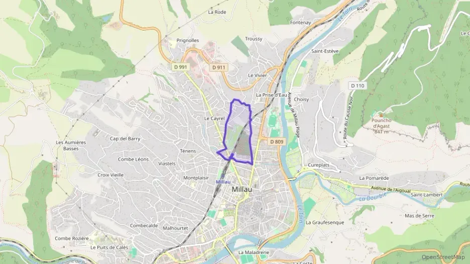 Maison 82 m² cinq pièces à vendre à Millau Maison 82 m² cinq pièces à vendre à Millau