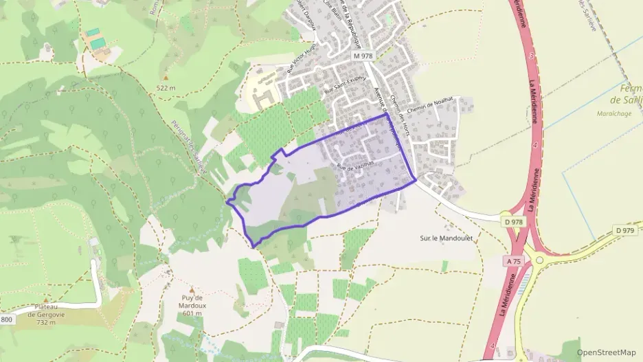 Maison 140 m² six pièces à vendre à Pérignat-lès-Sarliève